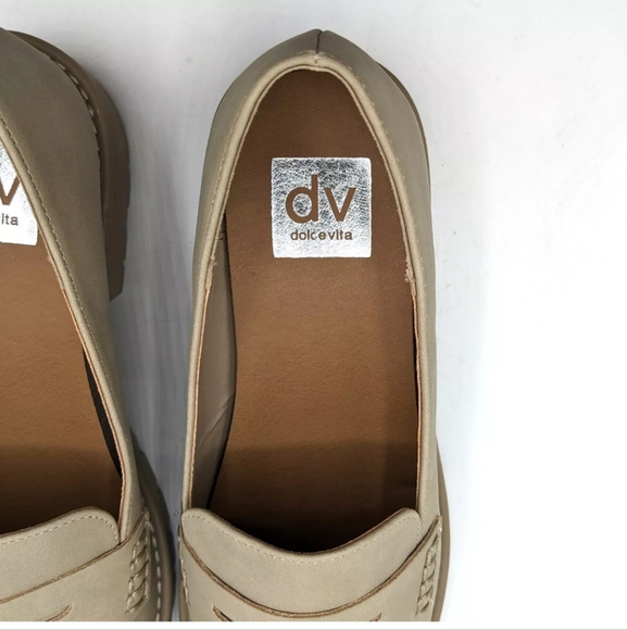 dv by Dolce Vita “Crisp” Classic Penny Loafer/Lug Sole Block Heel (Dune/Tan) NEW - Picture 15 of 16
